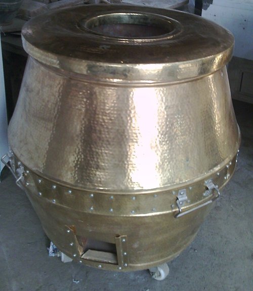 Brass body tandoor for hotels and restaurants