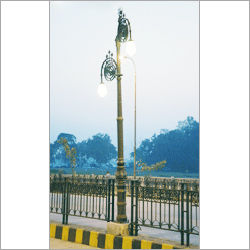 CI Lamp Post