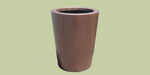 POTS AND PLANTERS