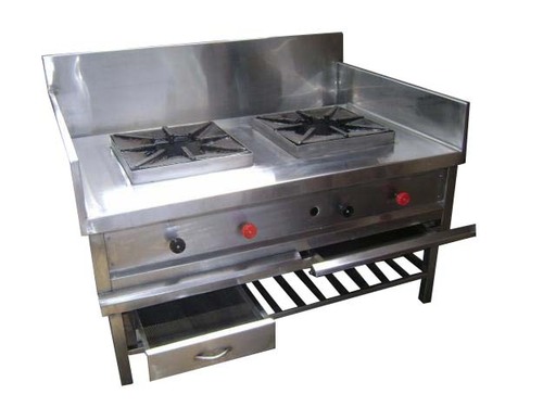 Two Burner Gas Stove with Stainless Steel Side Splash - Durable Design, Easy Cleaning, Space Saving
