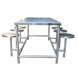 FOOD SERVING TABLE