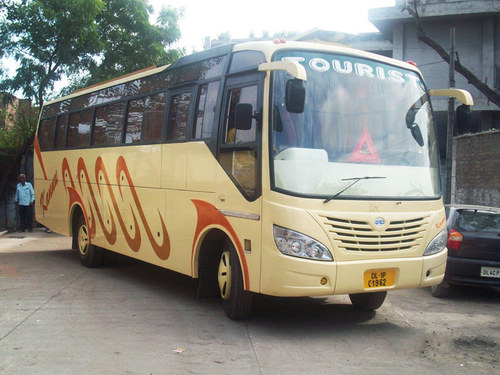 Semi Deluxe Bus Coach