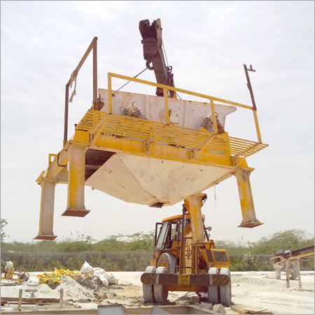 Multi Stage Screening Machine