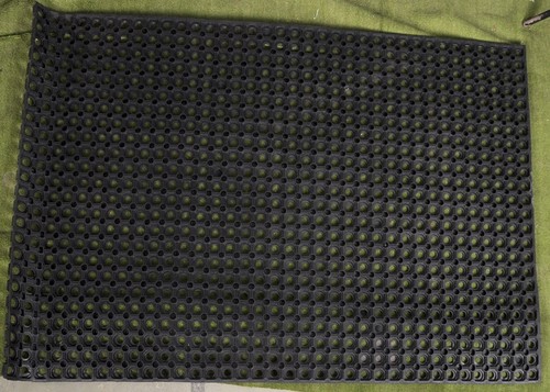 Hollow Mats