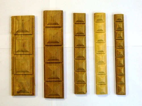 Solid Wood Boards Regular Pyramid Moulding