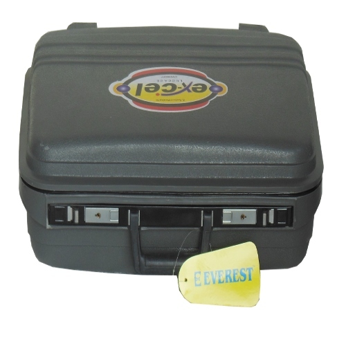 Alfa Suitcase
