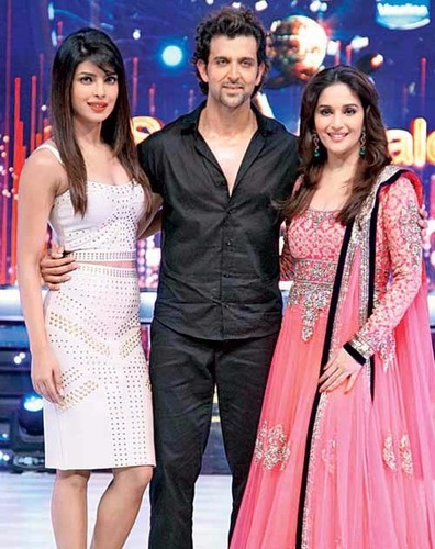 BOLLYWOOD REPLICA