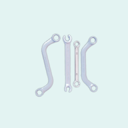 Combination Spanners
