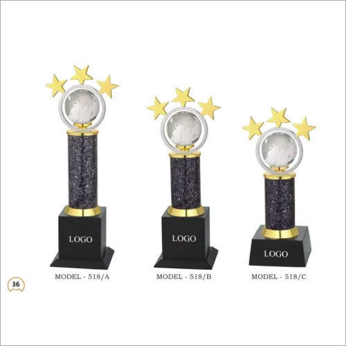 Crystal Cricket Sports Trophy Awards Momentos at Rs 500/piece, Crystal  Trophies in Delhi