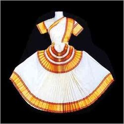 Mohiniyattam Dresses On Rent