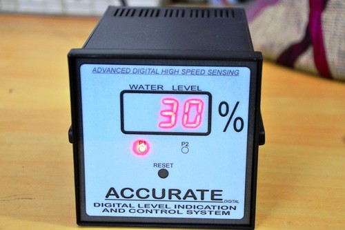 WATER LEVEL CONTROLLER