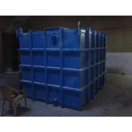 Rectangular FRP Tanks