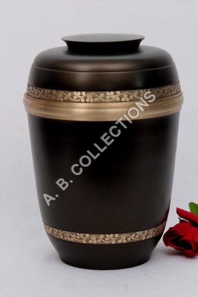 Modern Brass Urns By A. B. COLLECTIONS