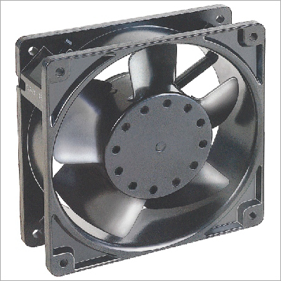 120 x 120 x 38 mm (Metal Blade) Technical Data