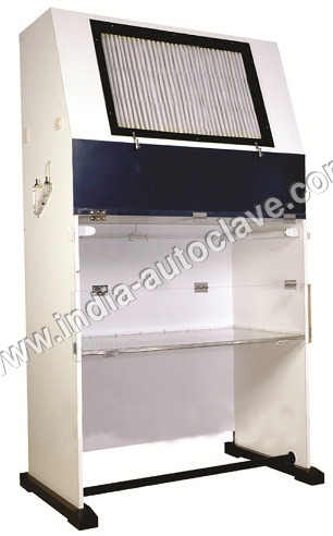 Laminar Air Flow Cabinet, Vertical