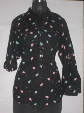 Ladies Dresses & Tops