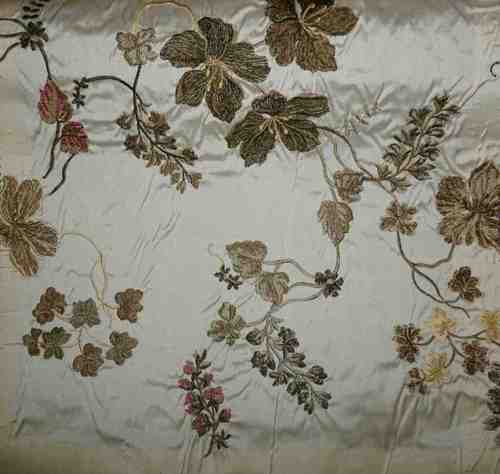 CREAM FLORA