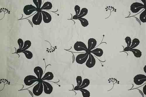 PEARL BLACK FLORA