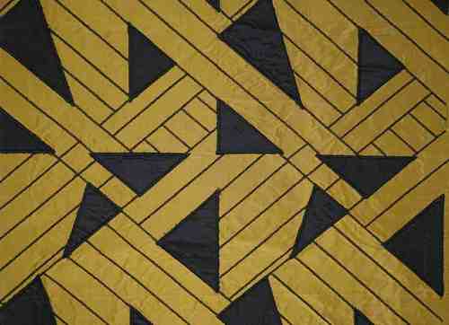 PYRAMID ANTIQUE GOLD