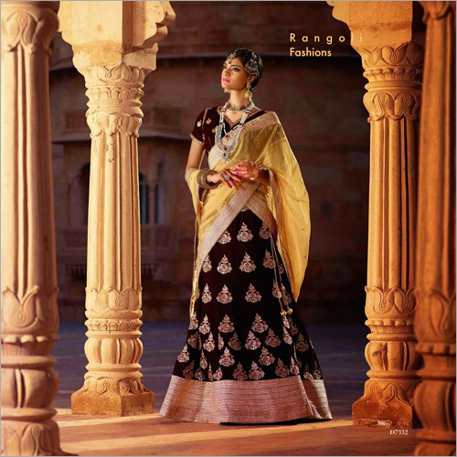 Designer Lehengas