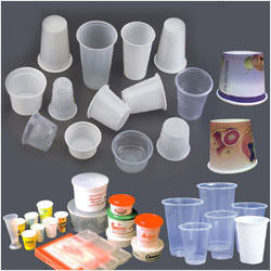 PLASTIC KE DISPOSABEL,GLASS BANANE,KE,MACHINE,URGENT,SELL,KARNA,HAI