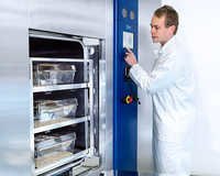 Sterilizers for cages and racks 