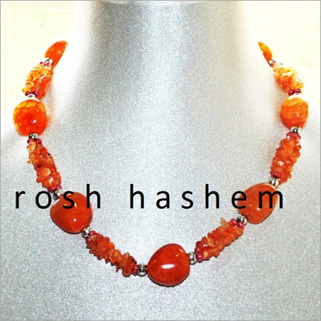 Ladies Beaded Necklace