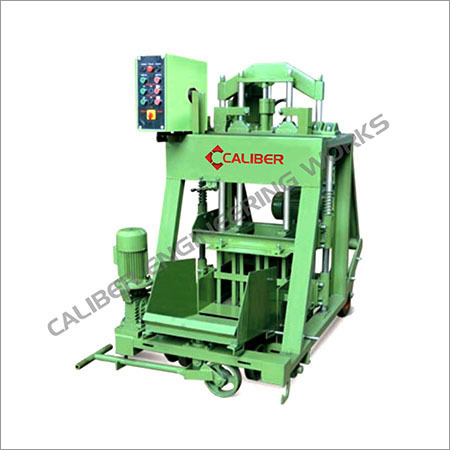 Hydraulic Solid Block Making Machine