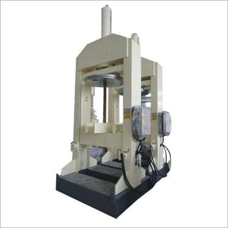 Hydraulic Extruder