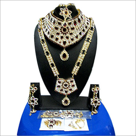 Heavy Necklace Set