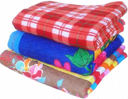 Polyester Blankets Age Group: Adults