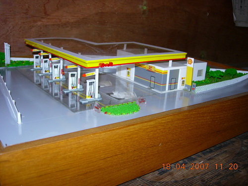 Petrol Station Model
