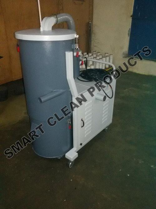 Three-phase Vacuum Cleaner