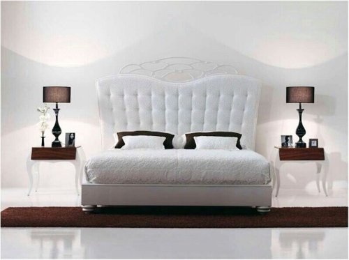 Modern Bed - Upholstered Wooden Frame, King Size, White | Elegant Design, Spacious, Easy Assembly, Durable Frame