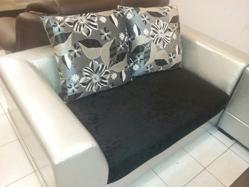 Modern Straight Line Sofa
