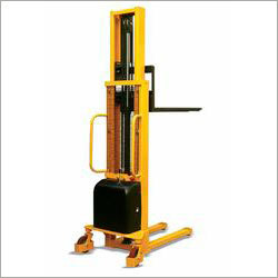 Semi Electric Lifting Stacker