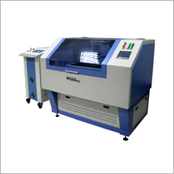 T YAG Solid Lamp Pump Laser Cutting Machine