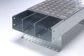 FLOOR TRUNKING HEAVYDUTY