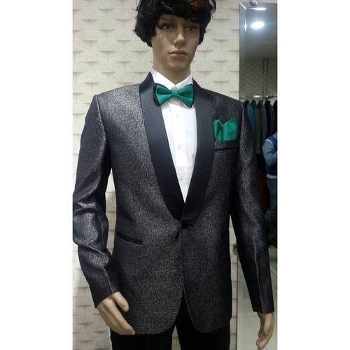 tuxedo suit