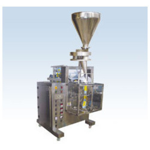 SNACKS PACKING MACHINE