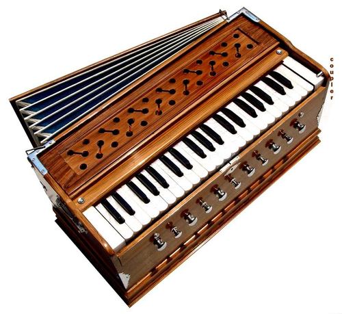 Harmonium - Wooden Body, 45x25x15 cm Size, Brown Color | Portable Design, Rich Sound, Easy to Play, 37 Keys, 4 Reed Sets