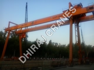 Heavy Duty EOT Cranes