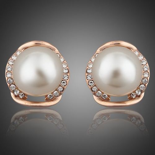 Online Jewellery Store of Pearl Stud Earrings