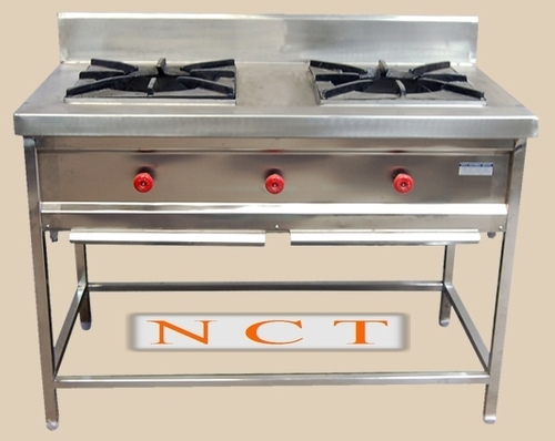 TWO BURNER GAS RANGE OK