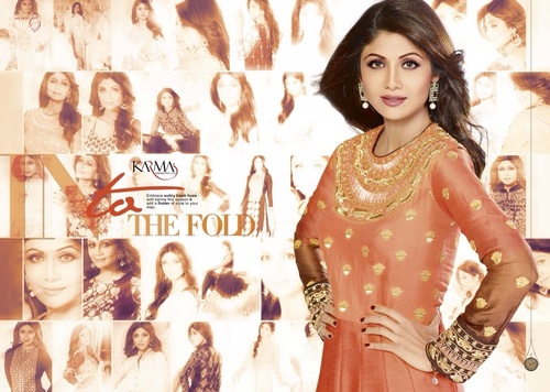 Fashionable Salwar Kameez Suit
