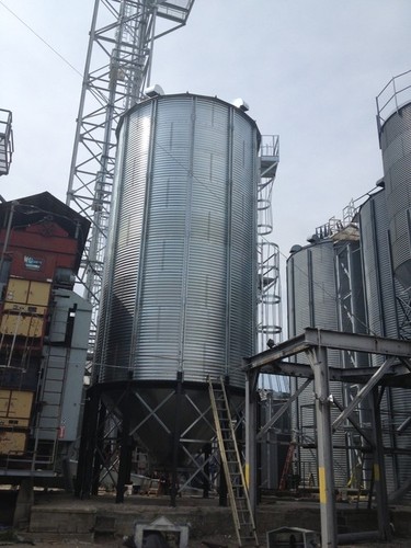 Hopper Bottom Bins