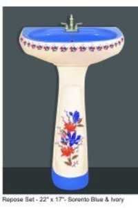 Capri pedestal wash basin