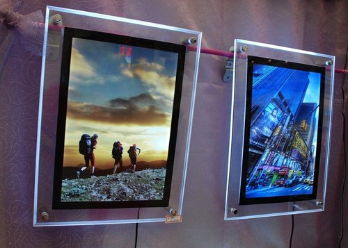 Hyklas LED Lit Acrylic Sleek Sandwich posters