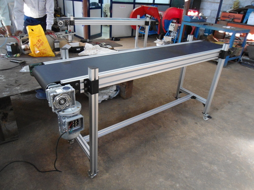 Automatic Belt Conveyor - Optimal Quality Material Easy Assembly High Mechanical Strength Corrosion Resistance for Agro & Chemical Industries