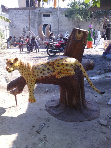 Tiger Statues